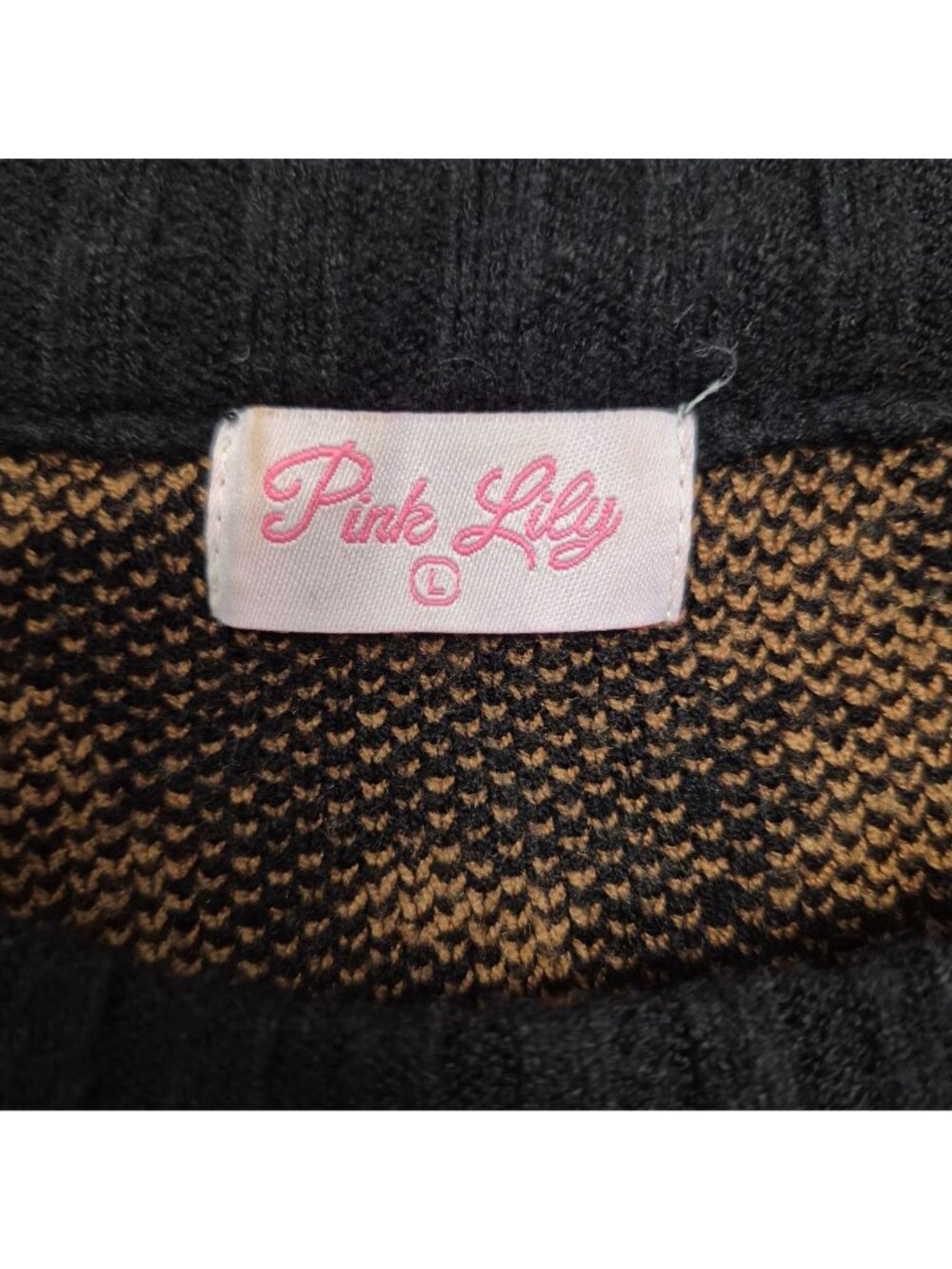 Pink Lily Womens super soft Black & Tan Leopard Print Knit Sweater L - Picture 4 of 7